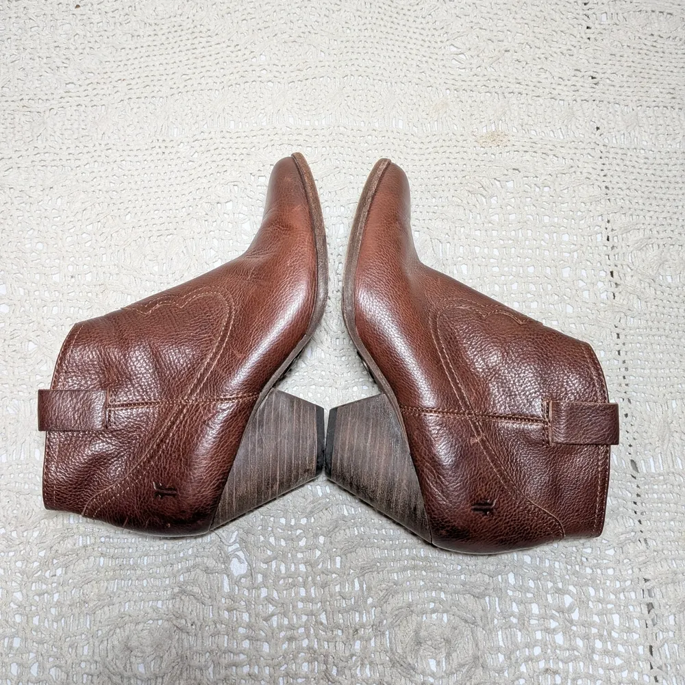 Frye Women's Brown Reina Leather Ankle Booties Size 6 - Image 4