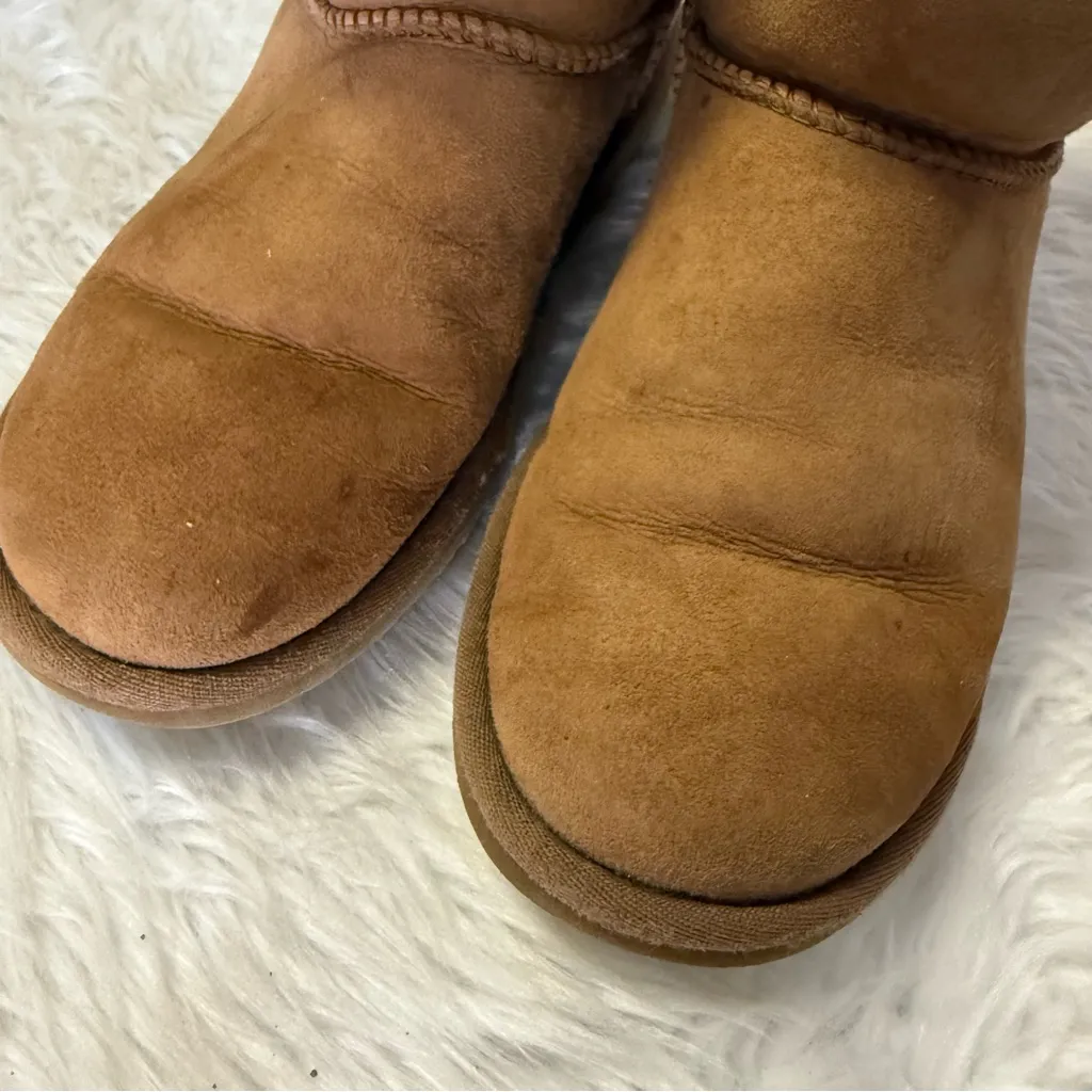 UGG  Australia Bailey Button Short Boots – Chestnut – Size 5 Women’s - Image 4