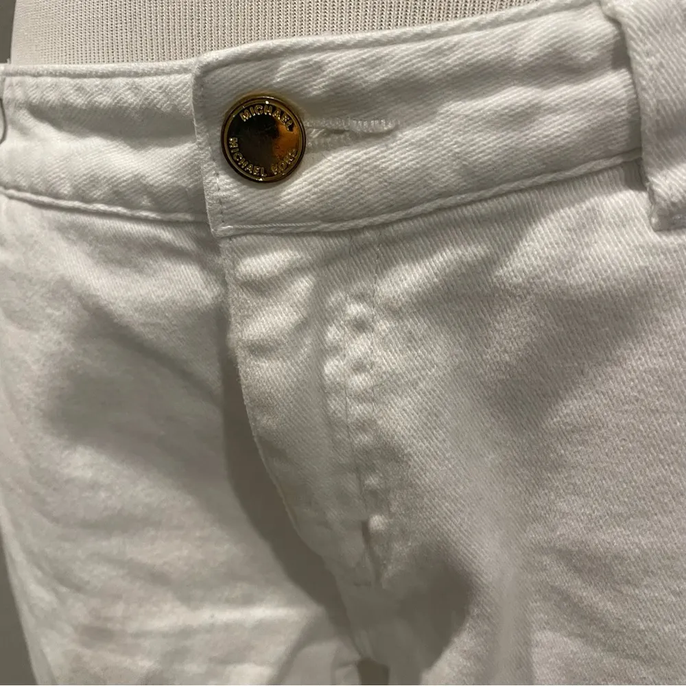 Michael Kors White Jean Denim Bermuda Length Shorts Size 6 - Image 3