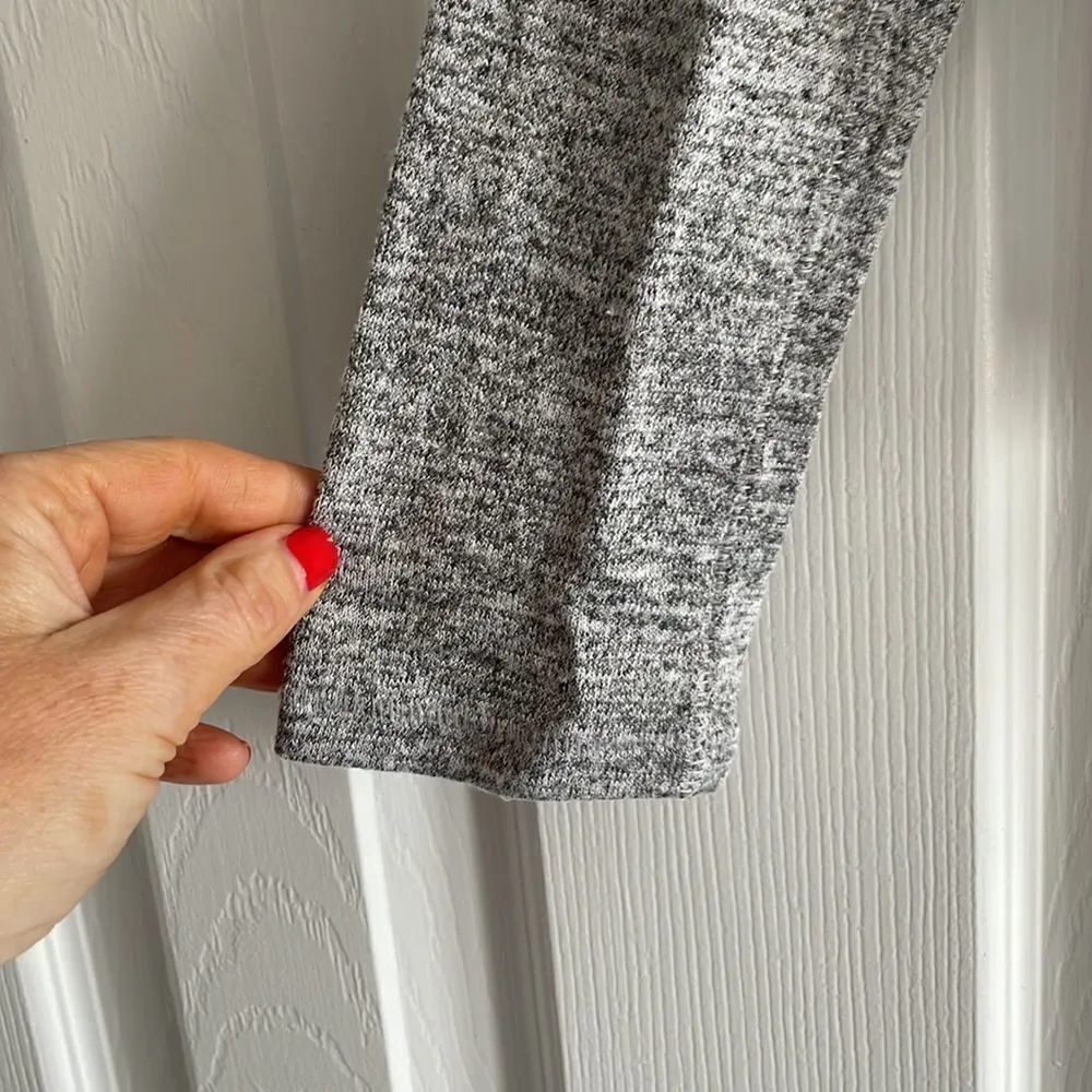 Rag & Bone Women’s Grey Light Weight Sweater - Image 4