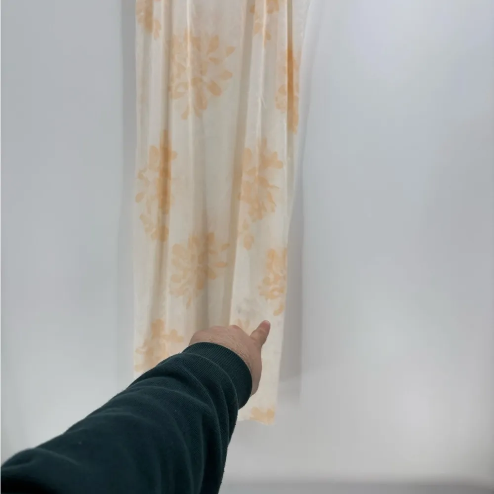 Saks fifth avenue white yellow floral print maxi white Barad 70s  maxi medium - Image 10