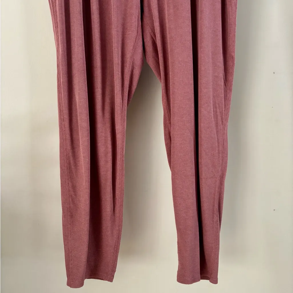 Vuori Pose at Ease Pants | Ultra Soft Performance Rib | Rosewood Heather | XL - Image 9