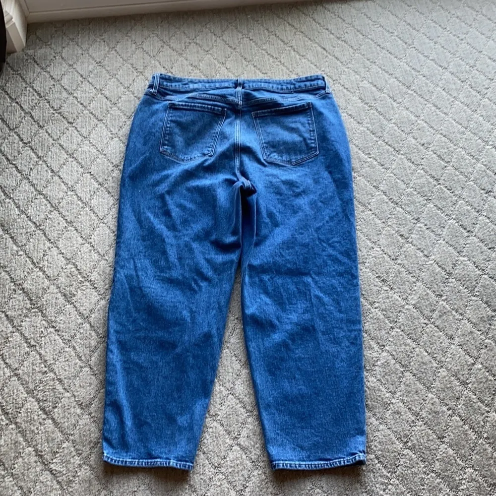 Old Navy boyfriend tulip high rise straight leg jeans coastal Grandma - Image 4