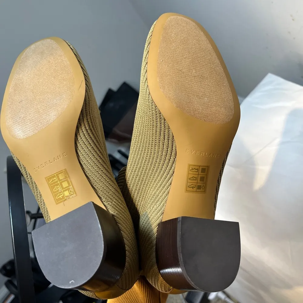 Everlane The Glove Boot ReKnit Ankle Heel Chelsea Pull on Sock Bootie Sz 8.5 - Image 12