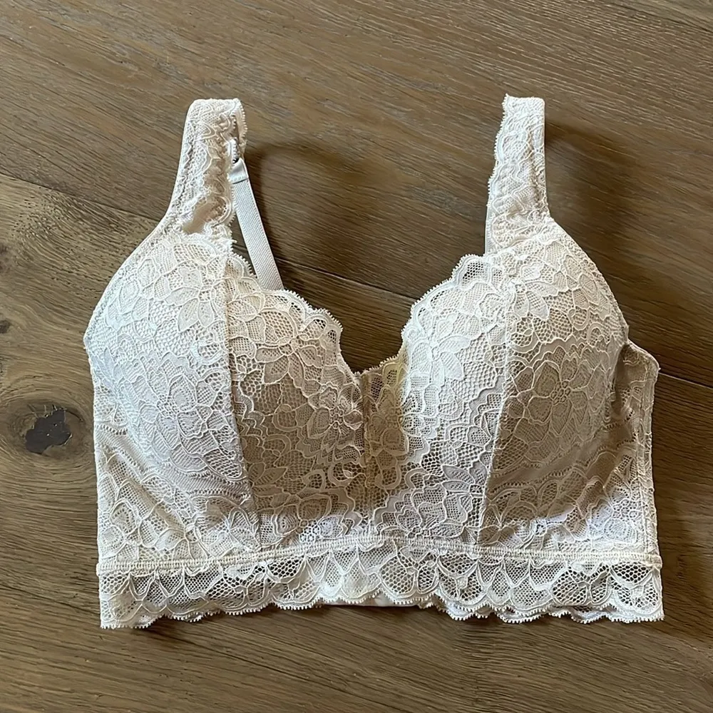 Leonisa Luxe Lace Underwire Smoothing Bustier Size 36B Nude - Image 5