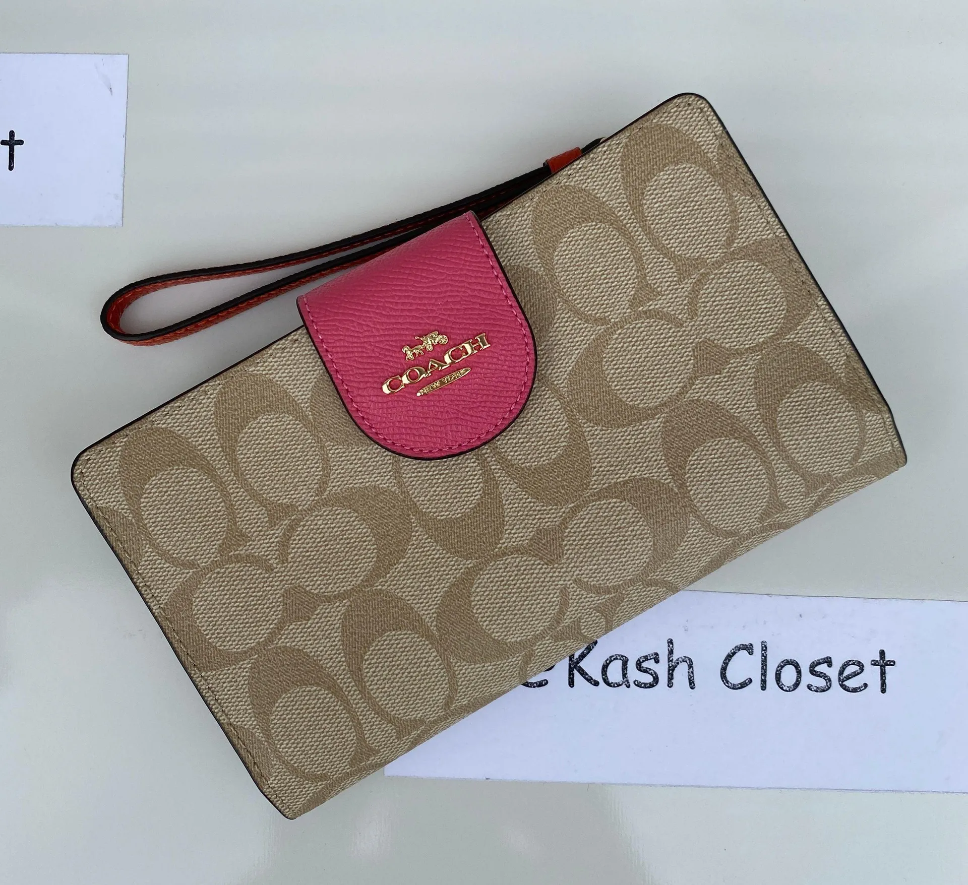 Coach Bucket Signature Small Town Bucket Bag  & Wallet bundle - Image 7