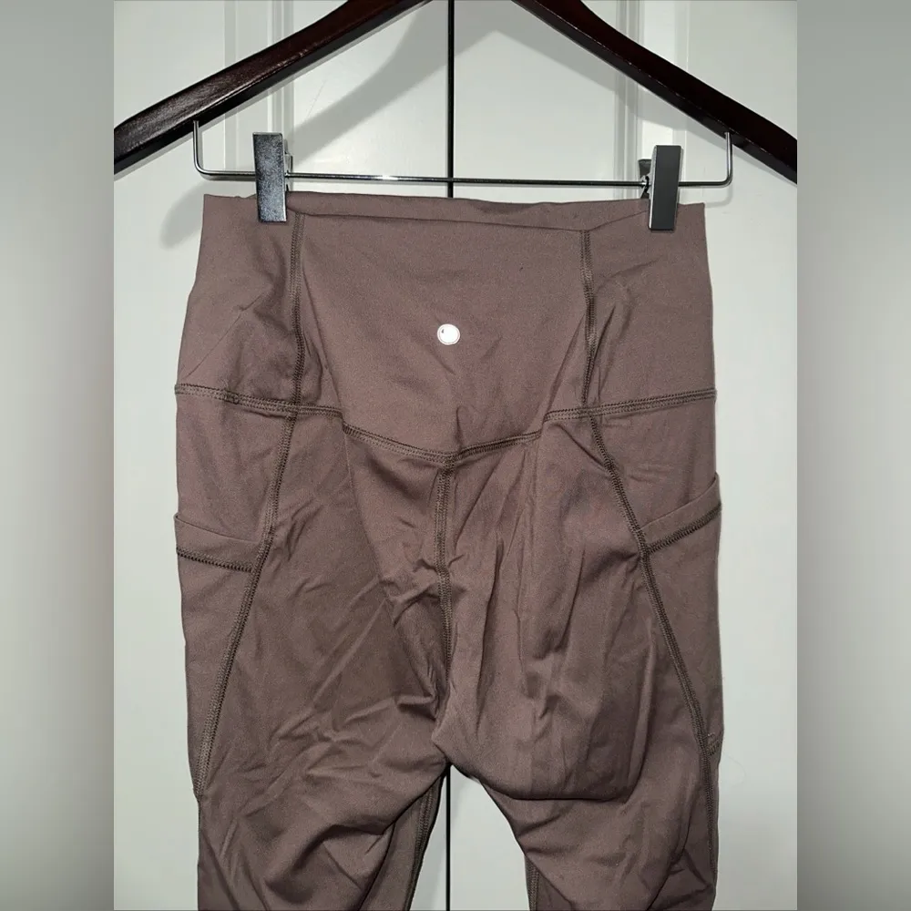 Yogalicious Lux Lightweight Pocket Power Leggings M - Image 5