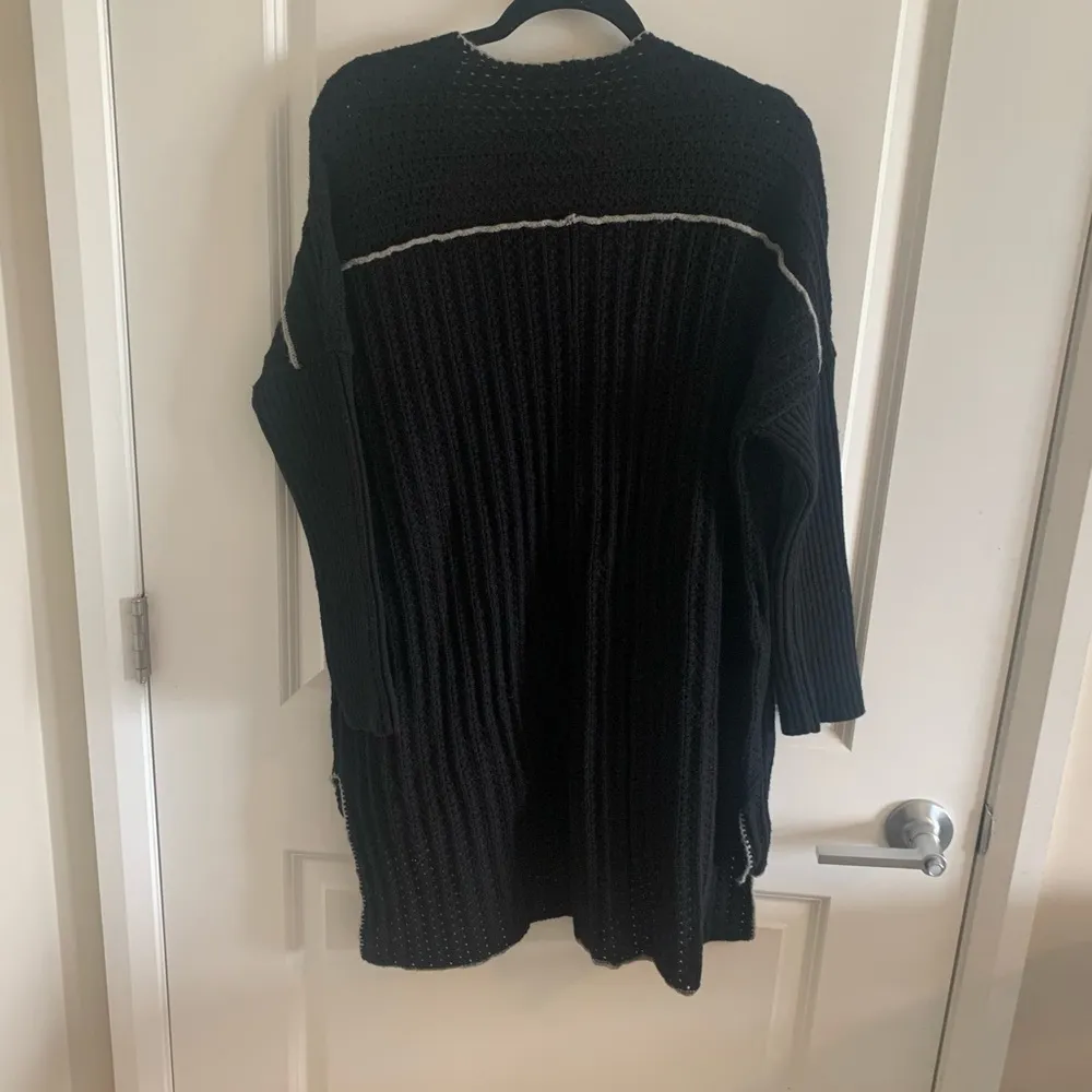 UGG  Riley Pom Pom Pull Knit sweater size XS/S - Image 7