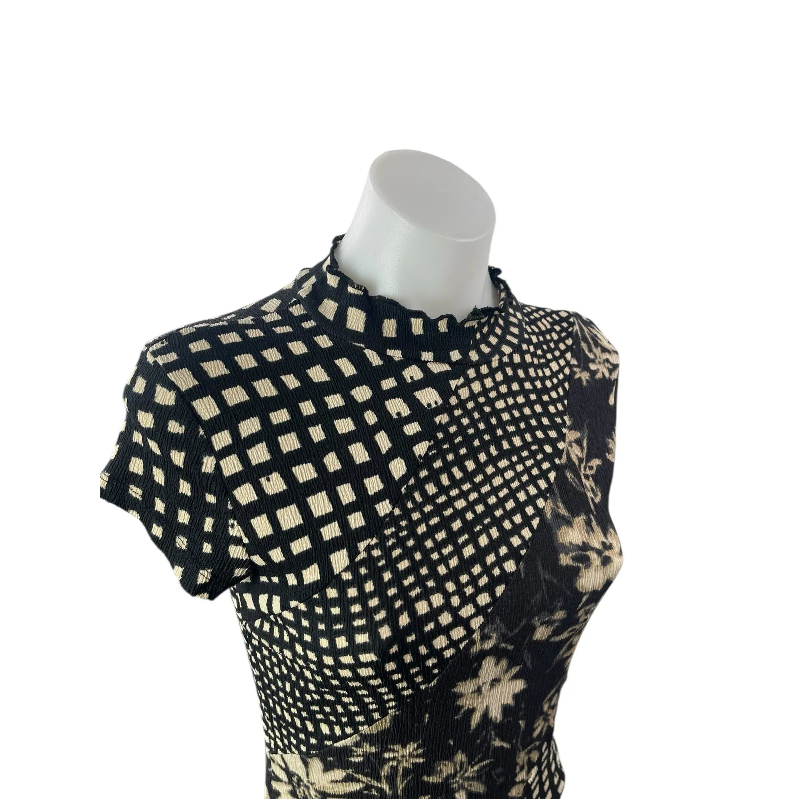 Urban Outfitters Nina Black Floral Short Sleeve Spliced Bodycon Mini Dress Sz S - Image 4