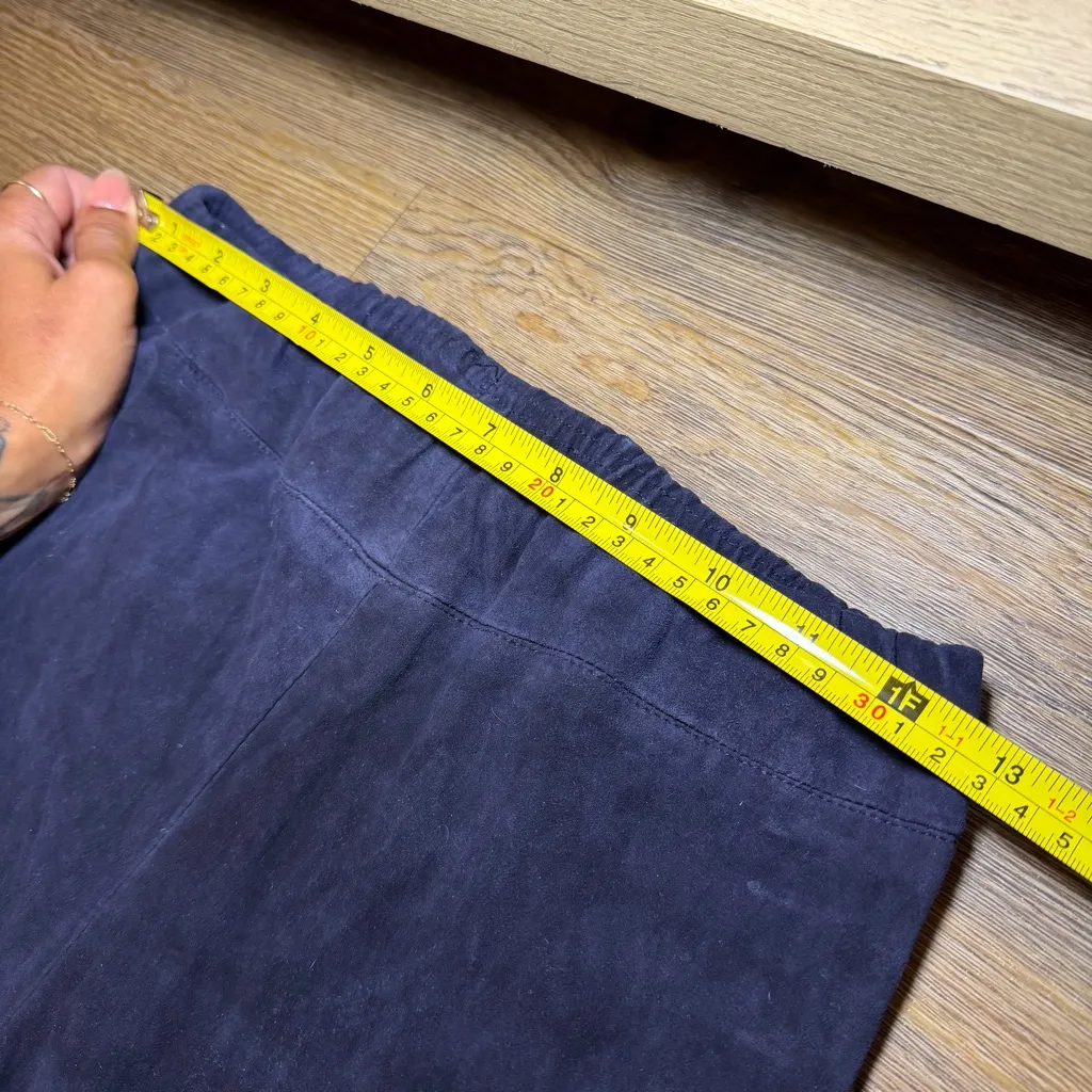 Shari’s Place Genuine Leather Dark Blue Pants Size 10 - Image 4