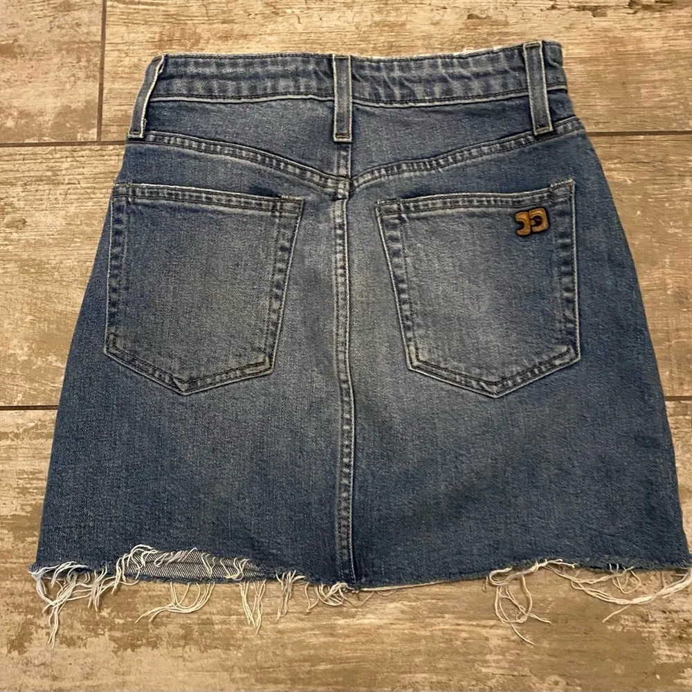 Joe’s Jeans Denim Mini Skirt Size 23 - Image 2