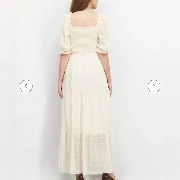 Moon River‎ Cream Maxi Dress Size xs - Image 2