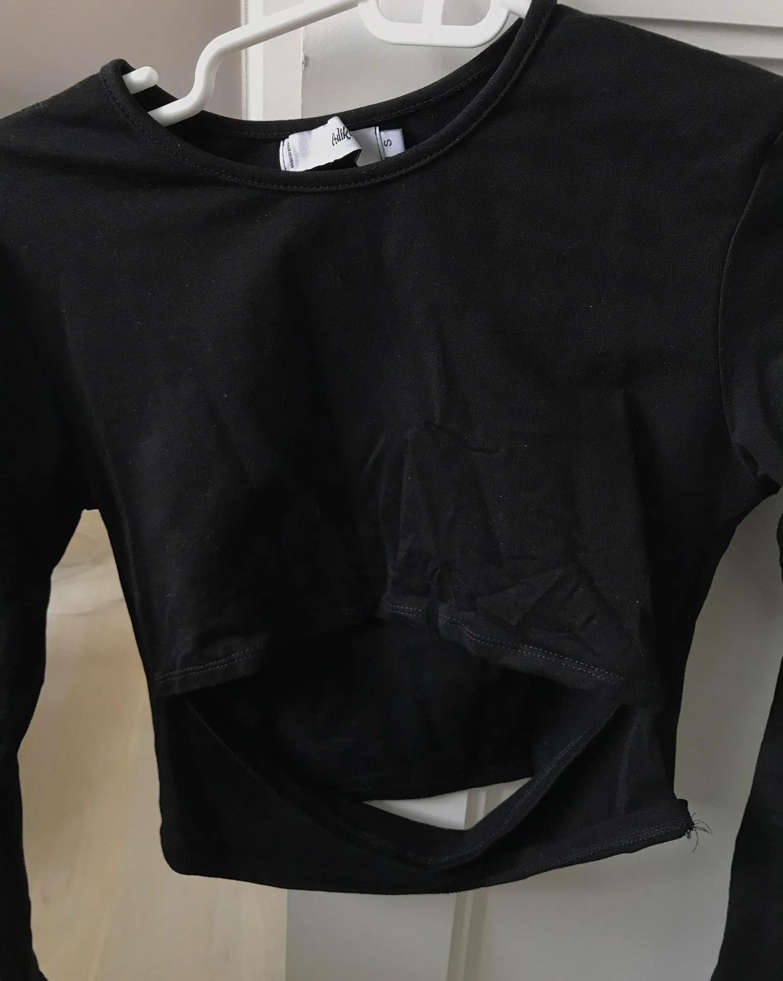 Adika Cropped  Long Sleeve - Image 3