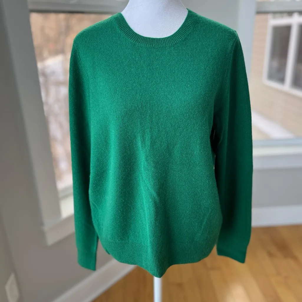 Quince Emerald Green Cashmere Crewneck Size Medium NWOT - Image 8