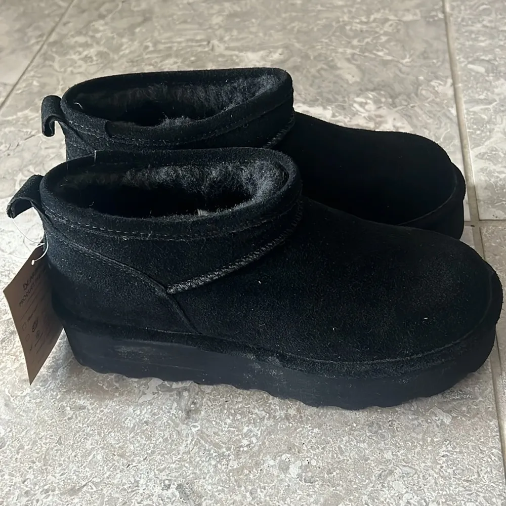 BearPaw Retro Super Shorty Platform Leather Ankle Boots, NWT, Size 9 - Image 6