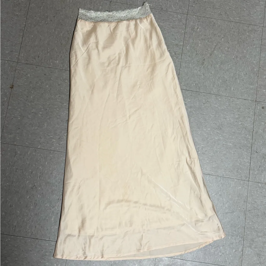 Princess Polly Cream Satin Maxi Skirt - Image 3