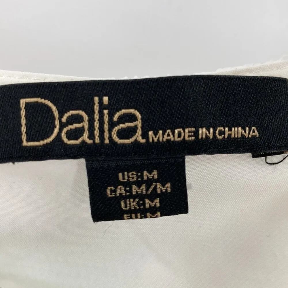 Dalia cream lace pleated semi cropped bell sleeve cottage core bohemian size M Size M - Image 4