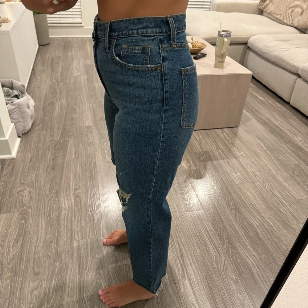 Universal Thread High-waisted Jeans - Image 3