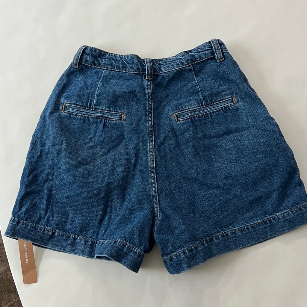 NWT Reformation Francis High‎ Rise Pleated Shorts in Blue Soft Denim 26 $148 - Image 7