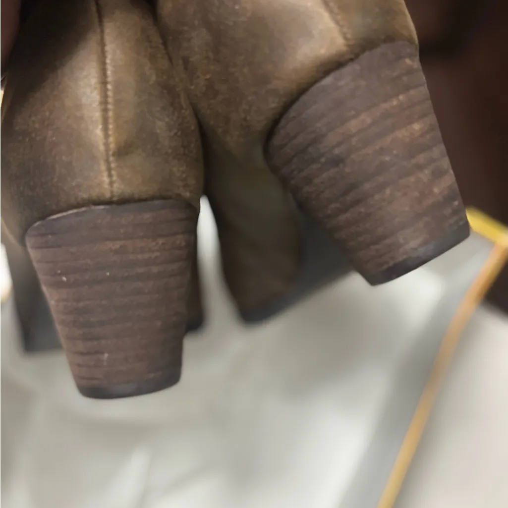 Bella Vita Womens Nakia Faux Leather Slip On Booties New #3 - Image 6