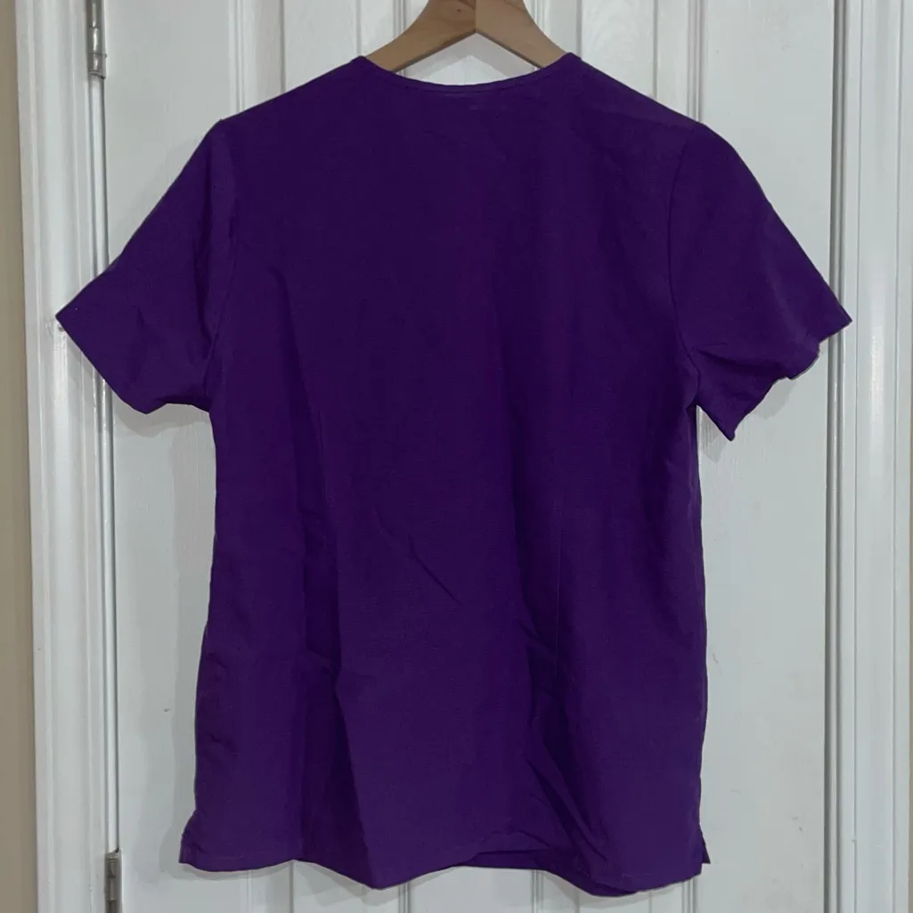 FIGS CASMA LIMITED EDITION PURPLE ULTRA VIOLET PO #1651 SCRUB TOP SZ M TECH COLL - Image 2