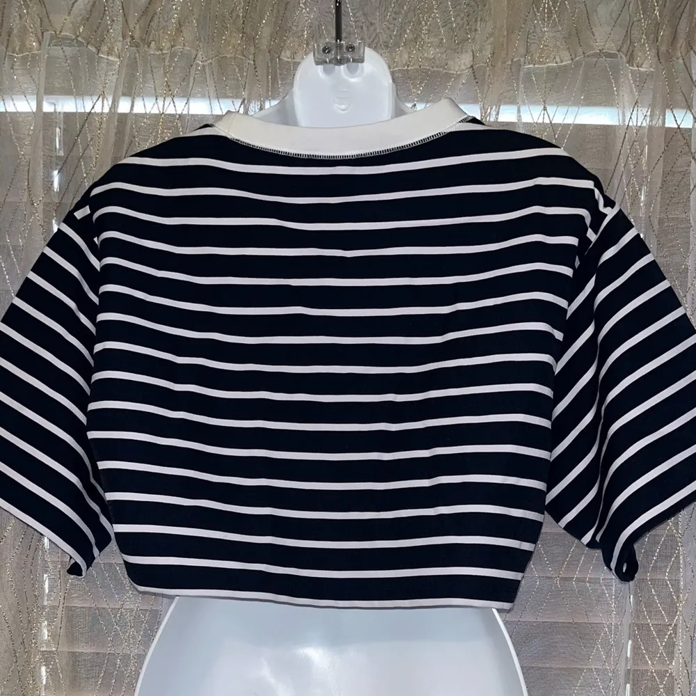 Womens Blue White Striped Boxy  Crew Neck  Short Sleeve Cropped Top Large - Image 4