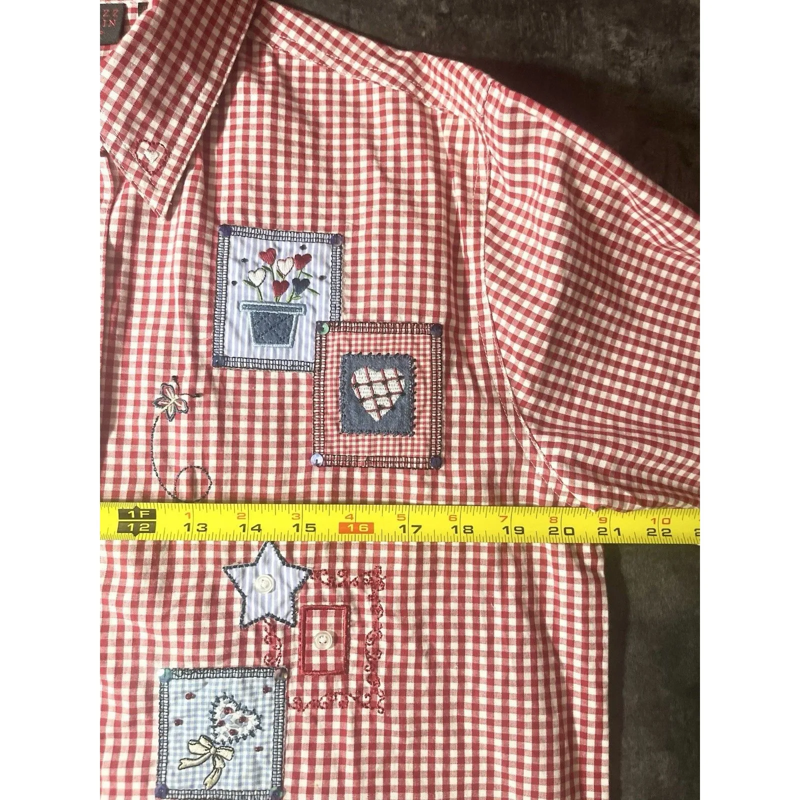 VTG Quizz Again Embroidered Shirt Sz. Small Country Apple Picking Check Plaid - Image 5