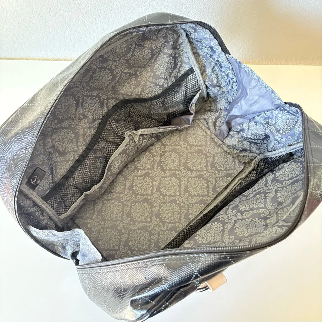 Mary Kay Large Black Cream Consultant Starter Travel Bag Tote Duffle Organizer - Image 6