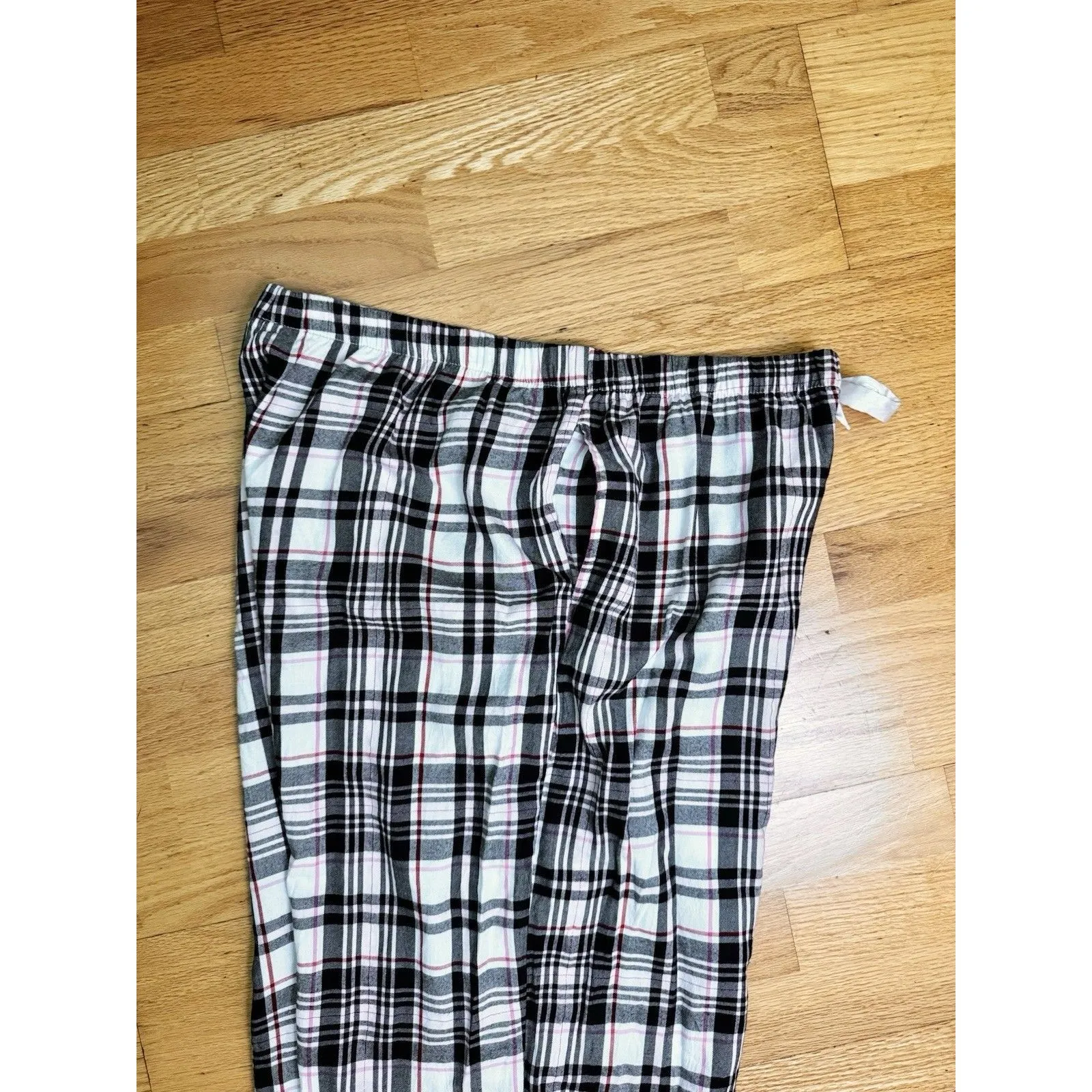 Victoria's Secret Women's Soft Flannel Long Sleeve Pajama Set Pink Plaid Size XL - Image 8