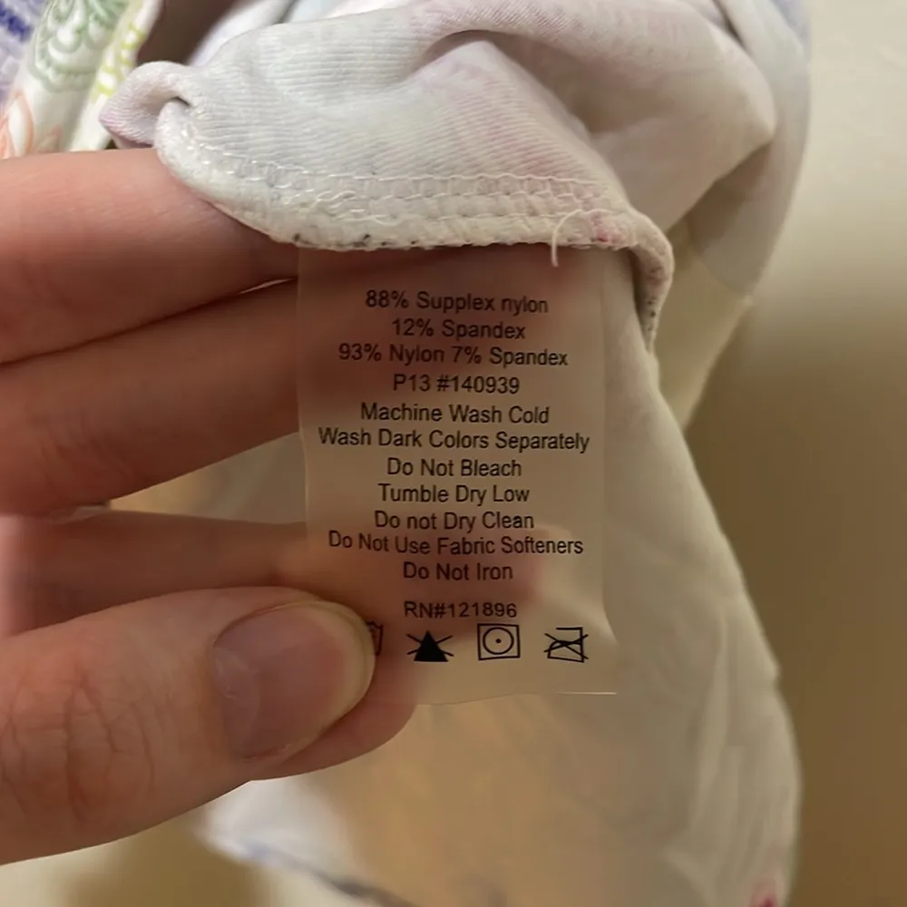 Title Nine Majestic White Multicolor Paisley Cowl Neck Athletic Dress Size XS - Image 5