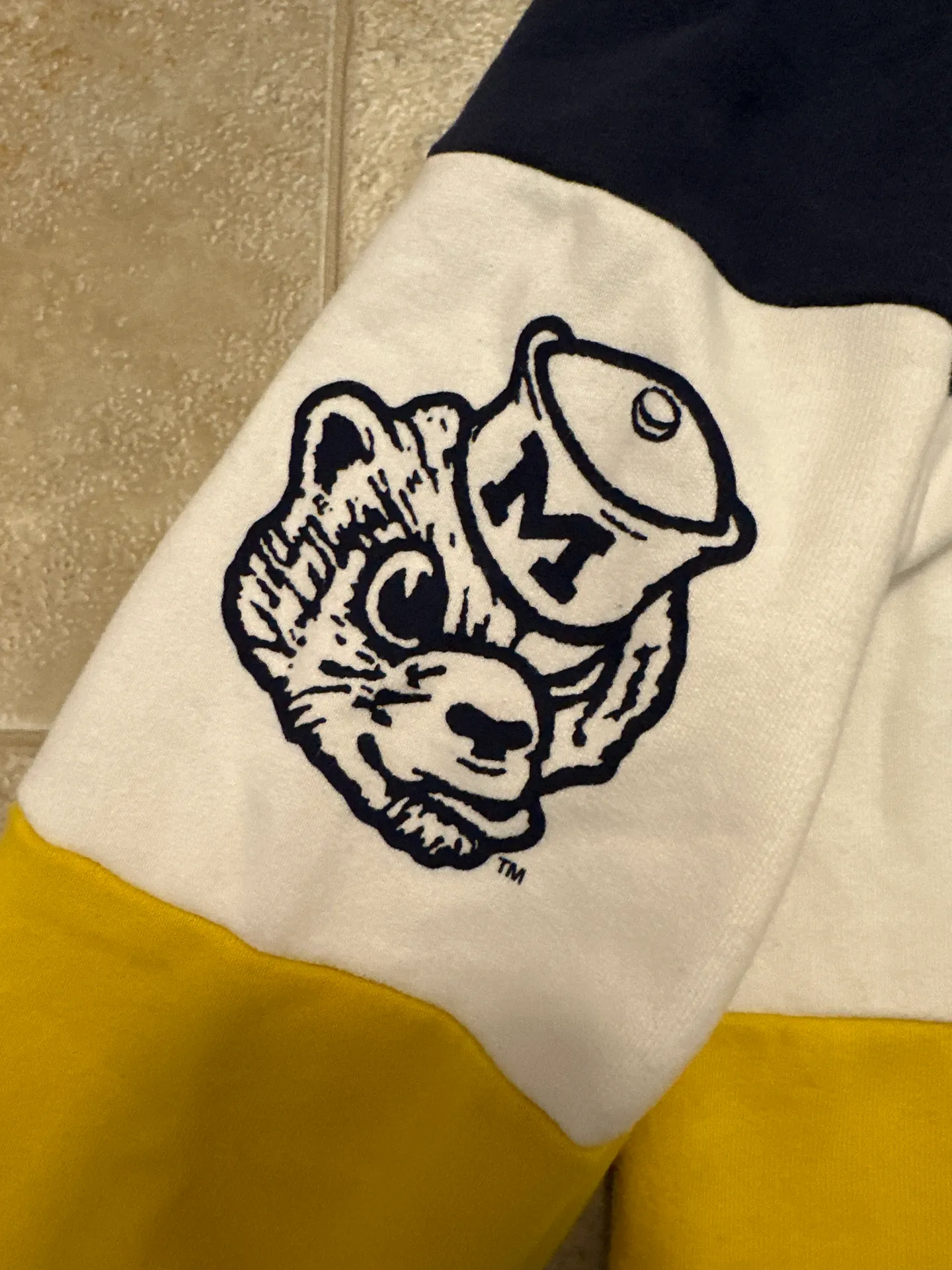 American Eagle Outfitters - Image 2