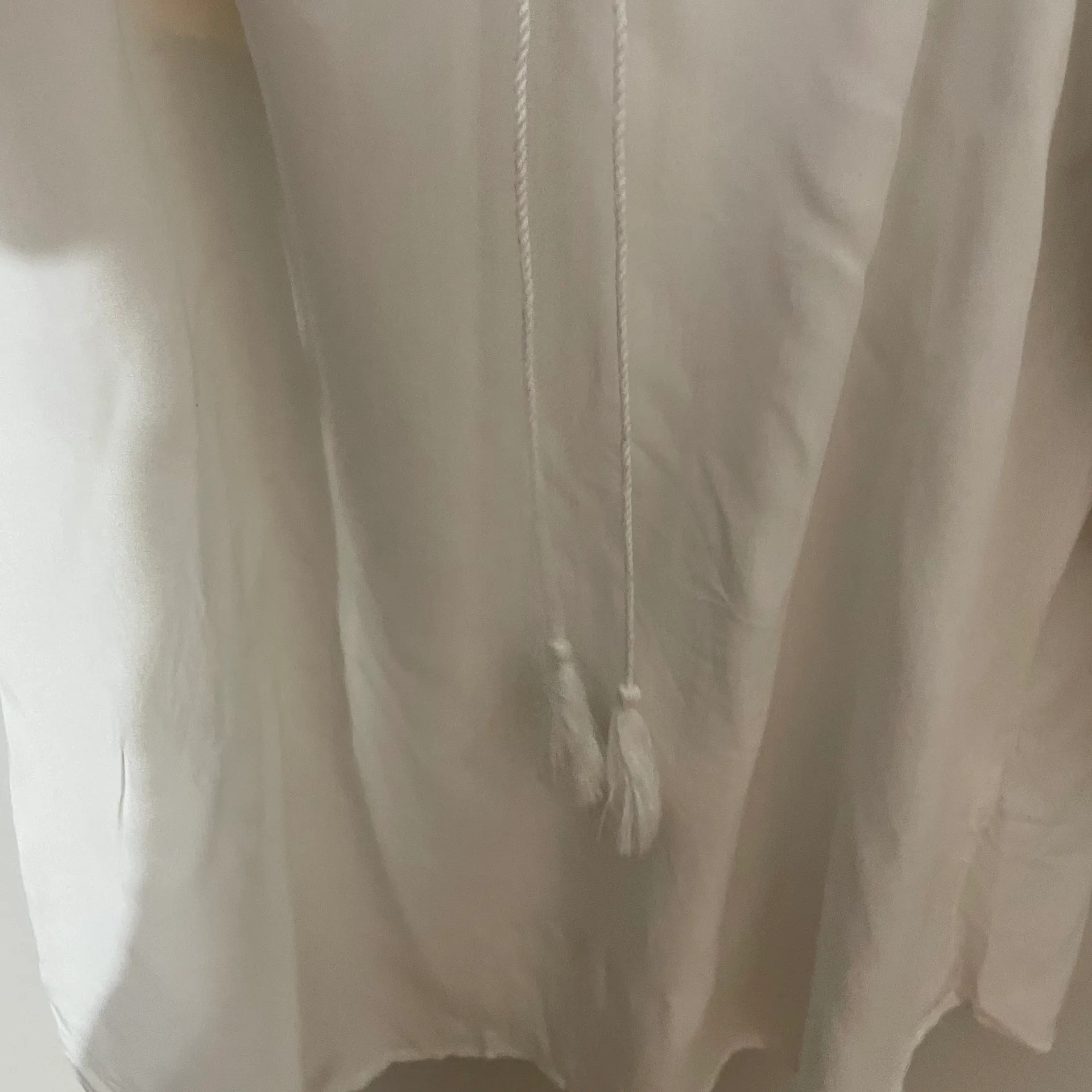 Solitaire embroidered boho blouse Size Medium - Image 5