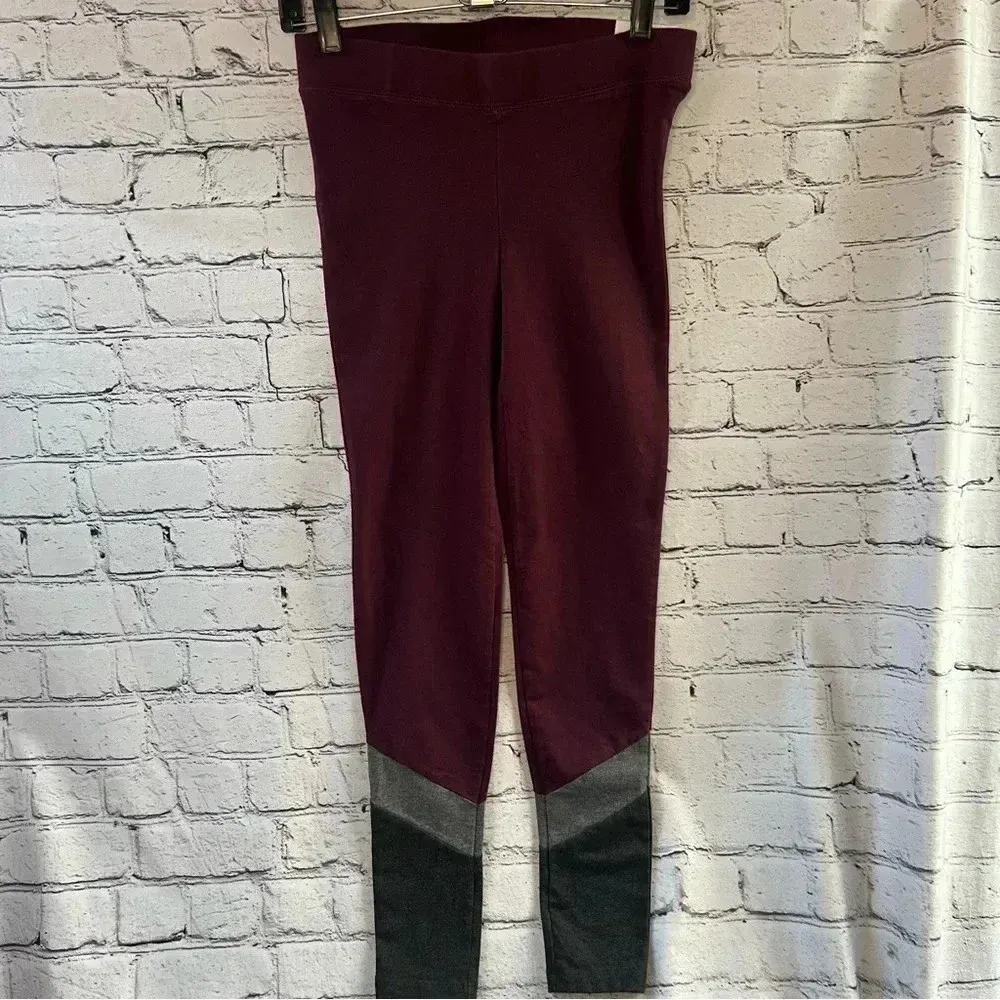 Aerie Chill‎ Play Move Burgundy Grey Leggings Size Small New with Tags - Image 2