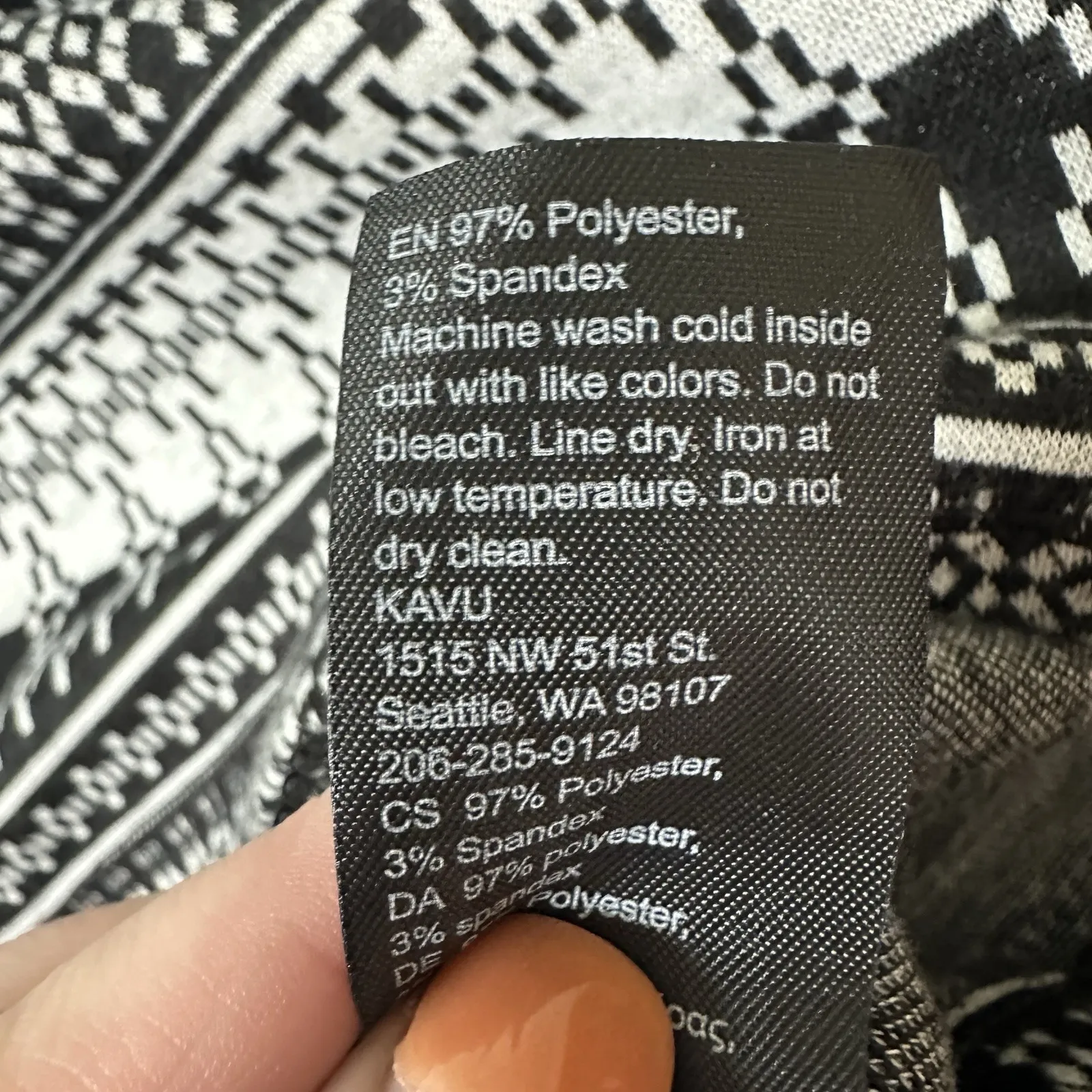 Kavu Black White Aztec Print‎ Desolate 1/4 Zip Pullover Shirt Women's Size XXL - Image 6