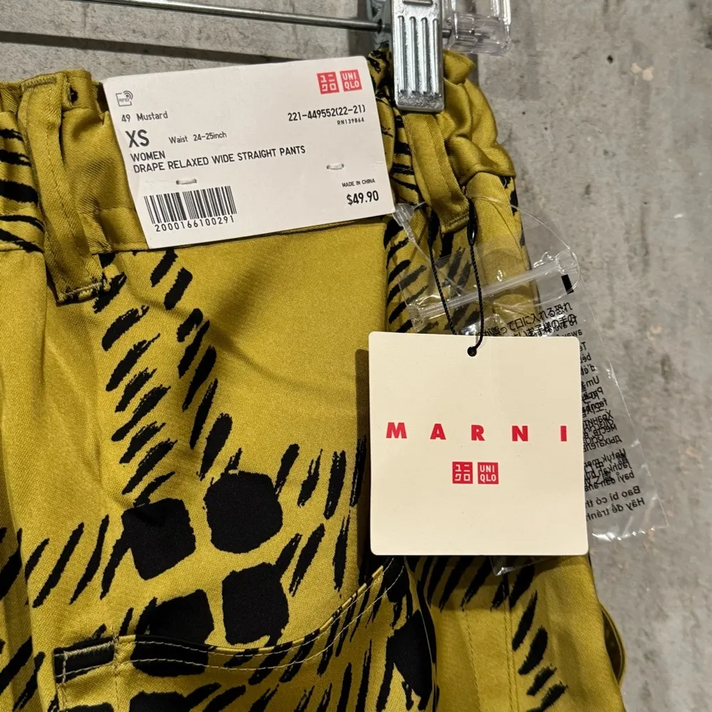Marni x Uniqlo XS Mustard Drape Relaxed Baggy Wide Leg Pants Satin Comfort NWT Yellow - Image 4