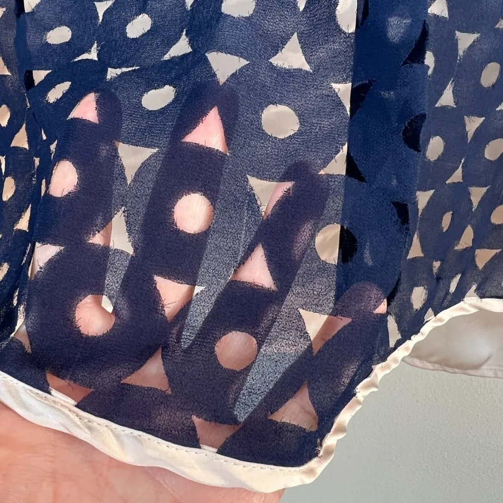 Eshakti Blouse Top 3X 24W Navy Blue Beige Geometric Short Sleeve V-Neck High Low - Image 5