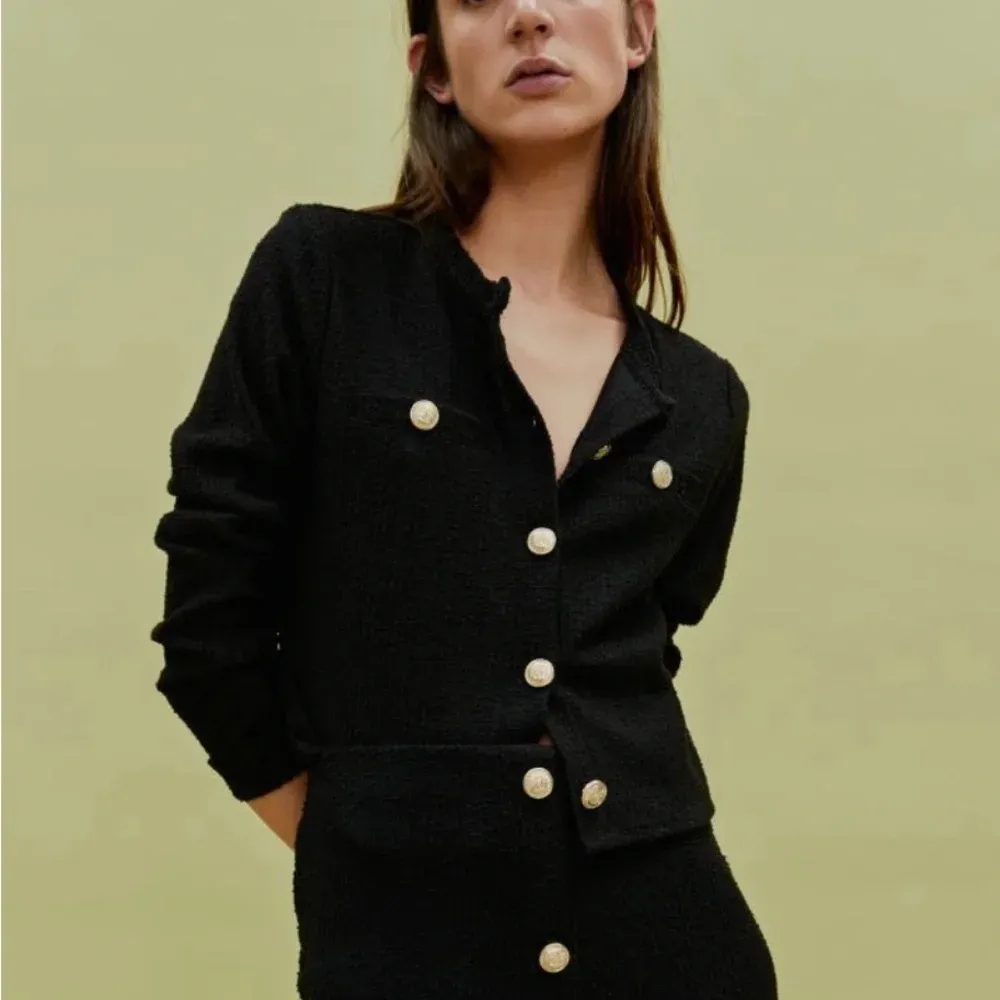 NWT Navy Textured Cropped Cardigan Sweater Gold Size XS - Image 2