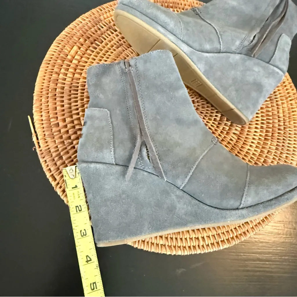 Toms Gray Wedge Ankle Boots - Image 4