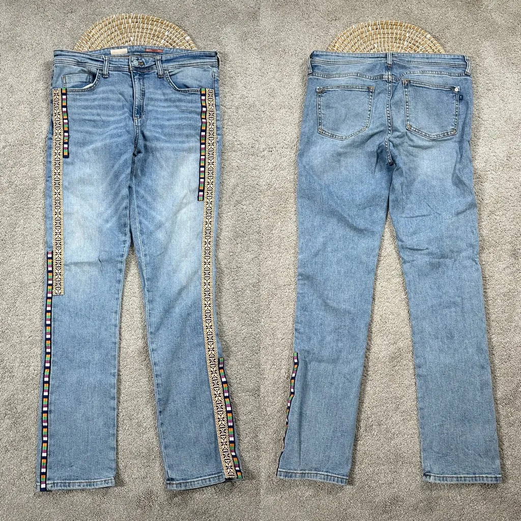 Pilcro Women’s The Slim Boyfriend Mid Rise Relaxed Jeans Side-Leg Embroidery 30T - Image 3