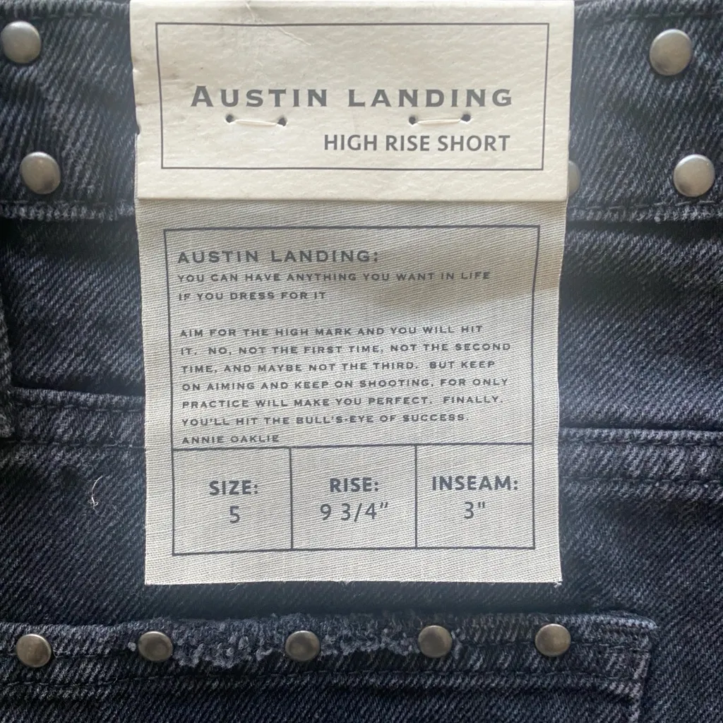 Austin Landing Studs High Rise Black Med Wash‎ Distressed Denim Shorts Size 5/27 - Image 9