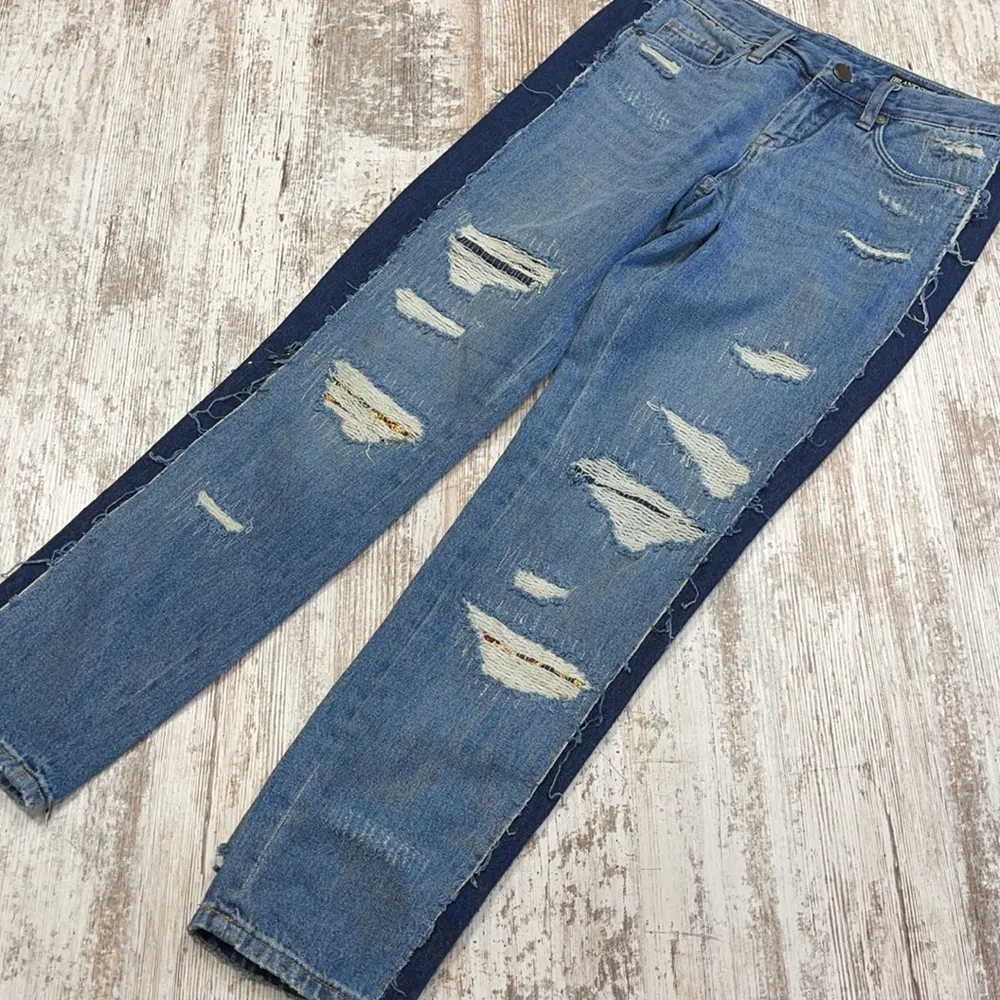 Blank NYC Still Water Crop Girlfriend Distressed Tuxedo Stripe Jeans Size
24 - Image 7