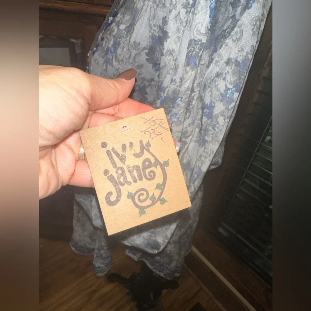 Ivy Jane Bohemian Tunic Top Blue White Embroidery Small - Image 9