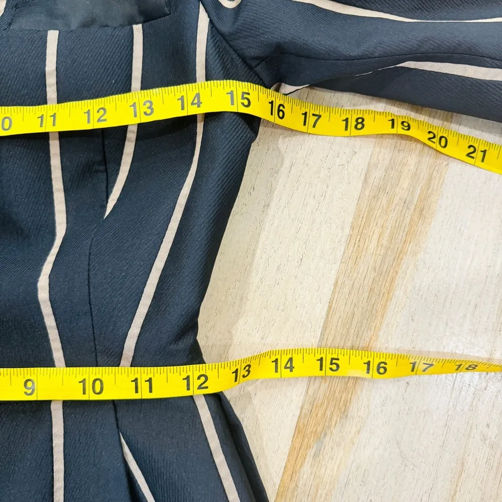 Self-portrait tailored stripe blazer WORN ON TV! highly sought after!!! - Image 15