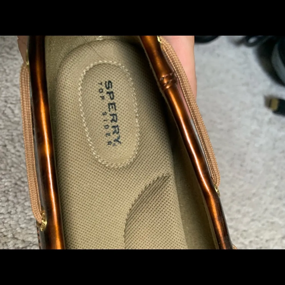 Sperry slip on boat shoes. - Image 4