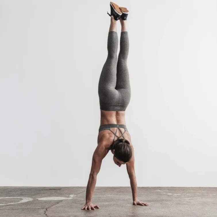 NWT NOBULL Plush Heather Sports Bra - XS - Heather Grey - Image 6