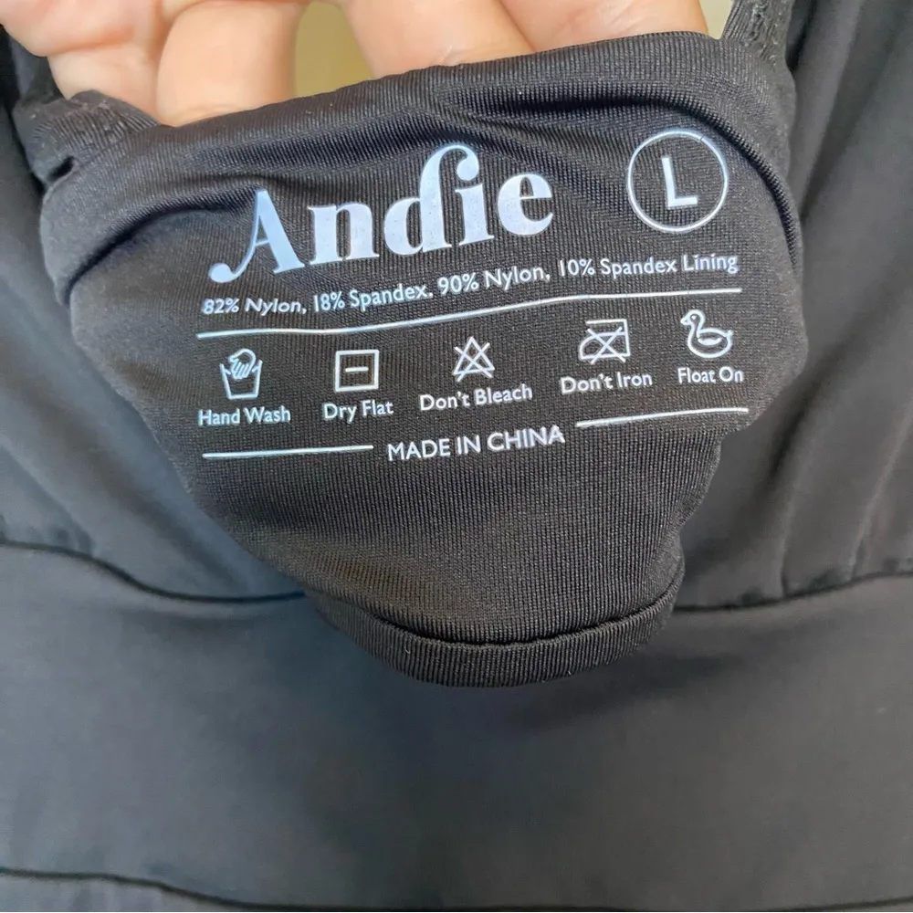 ANDIE Swim Mykonos V-Neck One Piece Swimsuit in Black Sz Large - Image 6