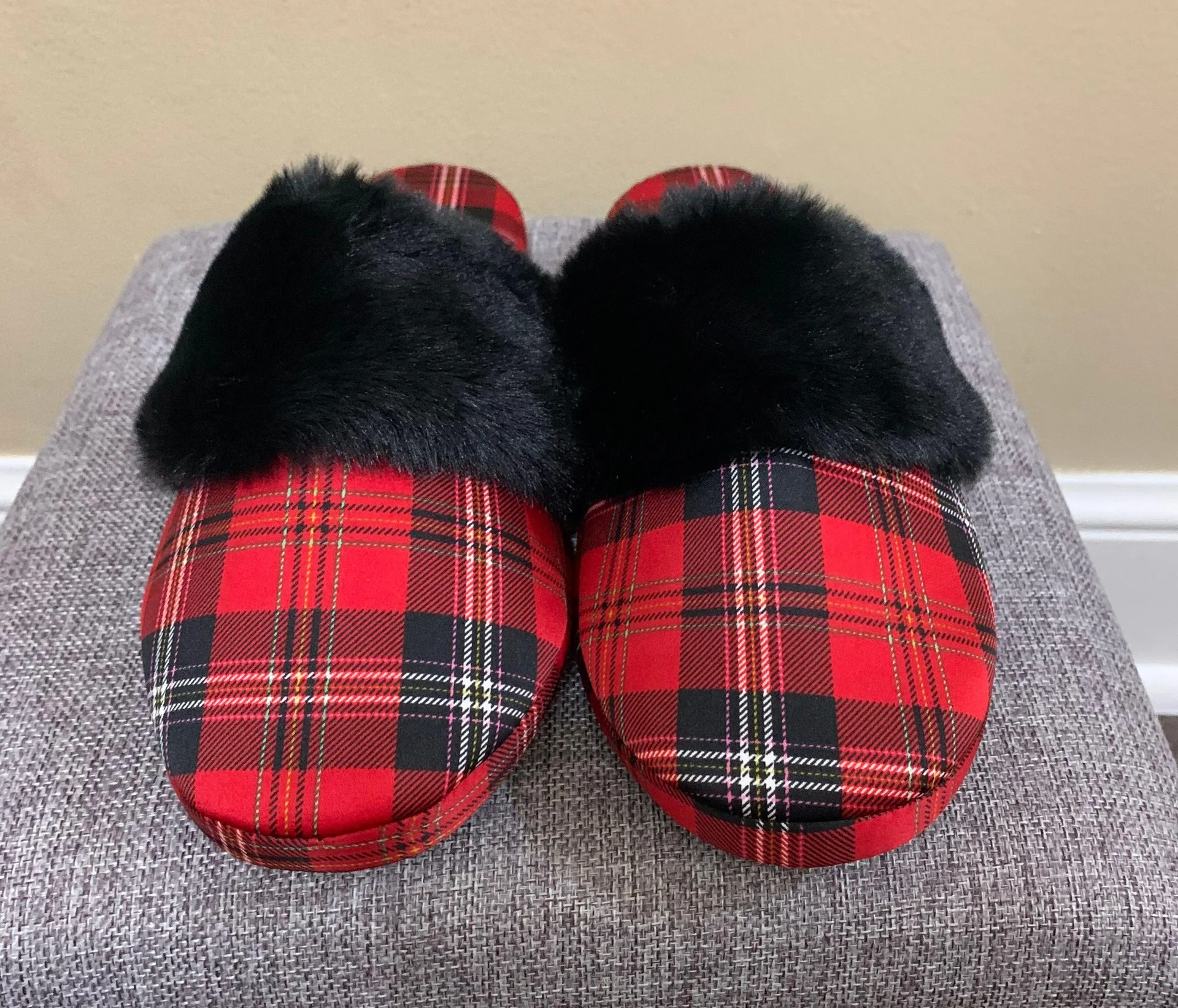 Red & Black Plaid Satin Slippers - Image 6