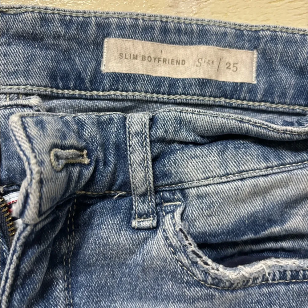 Pilcro and the Letterpress Slim Boyfriend Fit Blue Jeans Size 25 Distressed - Image 8