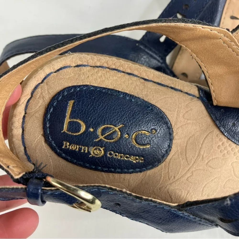 B.O.C.‎ Blue Leather Sandals Size 10 - Image 4