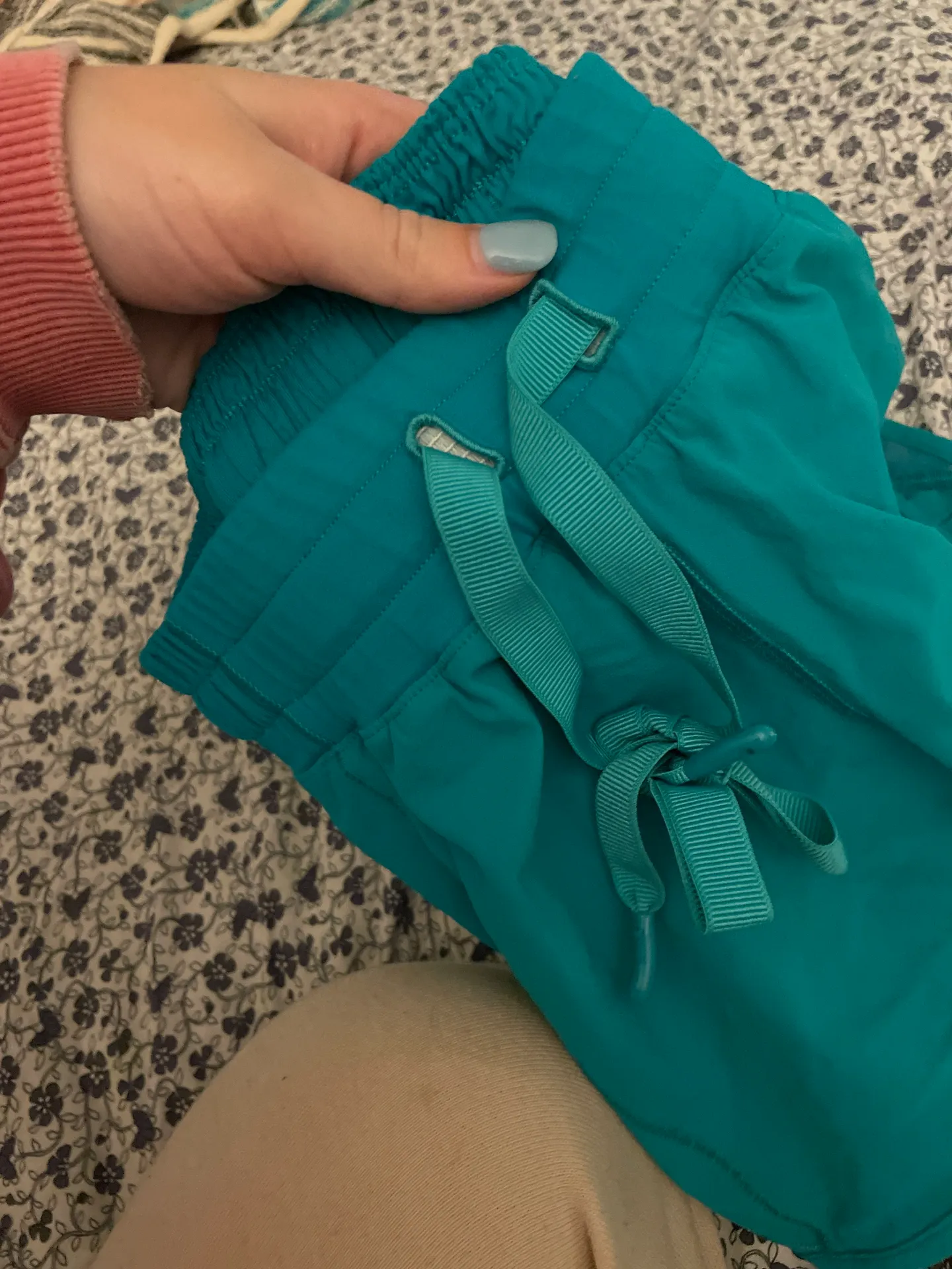 Lululemon Hotty Hot Short 2.5” - Image 5